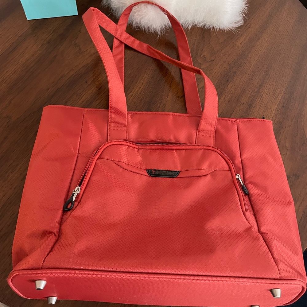 Coral Travel Bag
